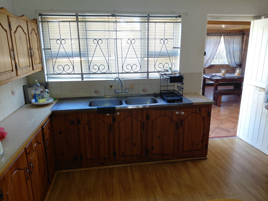 4 Bedroom Property for Sale in Bothasrus Eastern Cape